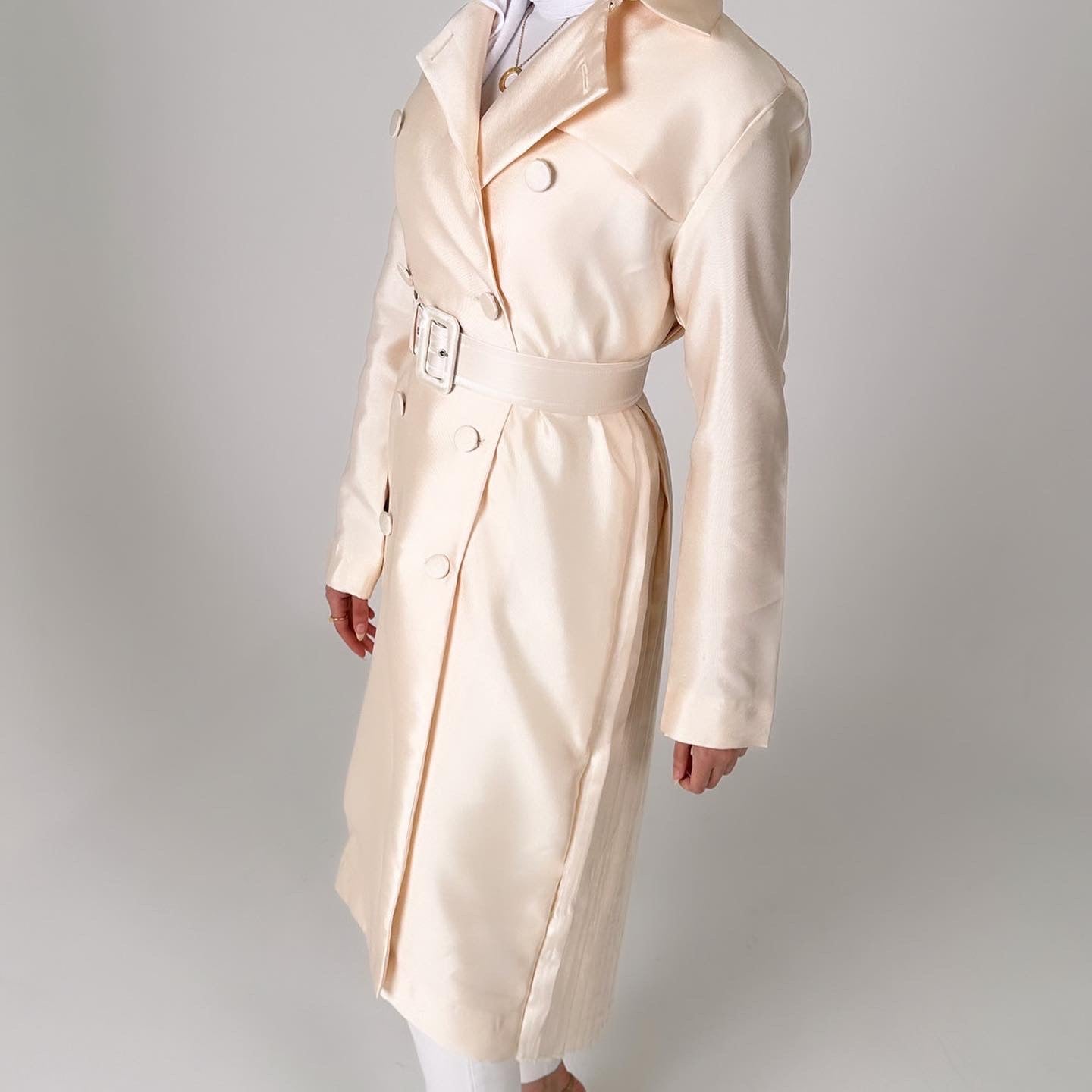 Half pleated jacket